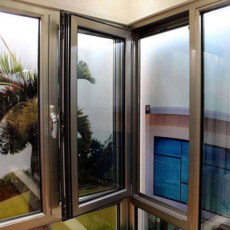 濟(jì)南市天橋區(qū)三朵云門窗加工部 匠心工藝，守護(hù)家的每一扇窗